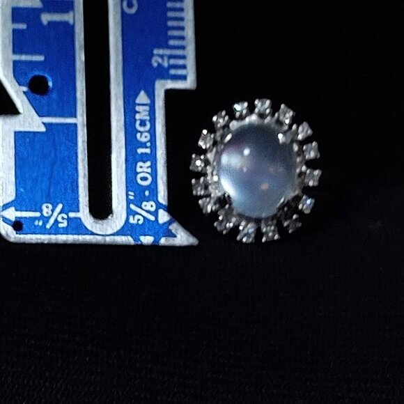 10K White Gold Round Icy Moonstone Diamond Cocktail Ring Women's Size 4 - Picture 9 of 13
